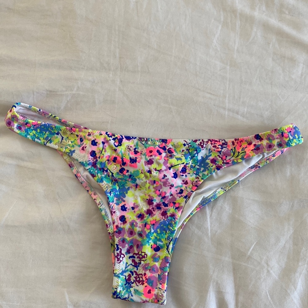 Victoria’s Secret bikini bottom